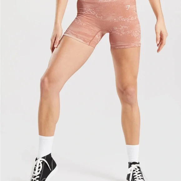 Gymshark Seamless High-Waisted Shorts - Pink XS - Picture 4 of 9